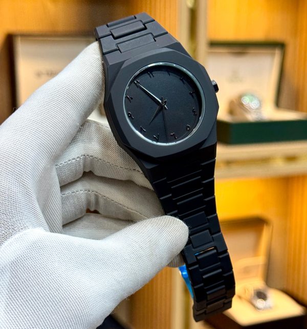 Full Black Aura Quartz Watch Premium Quality